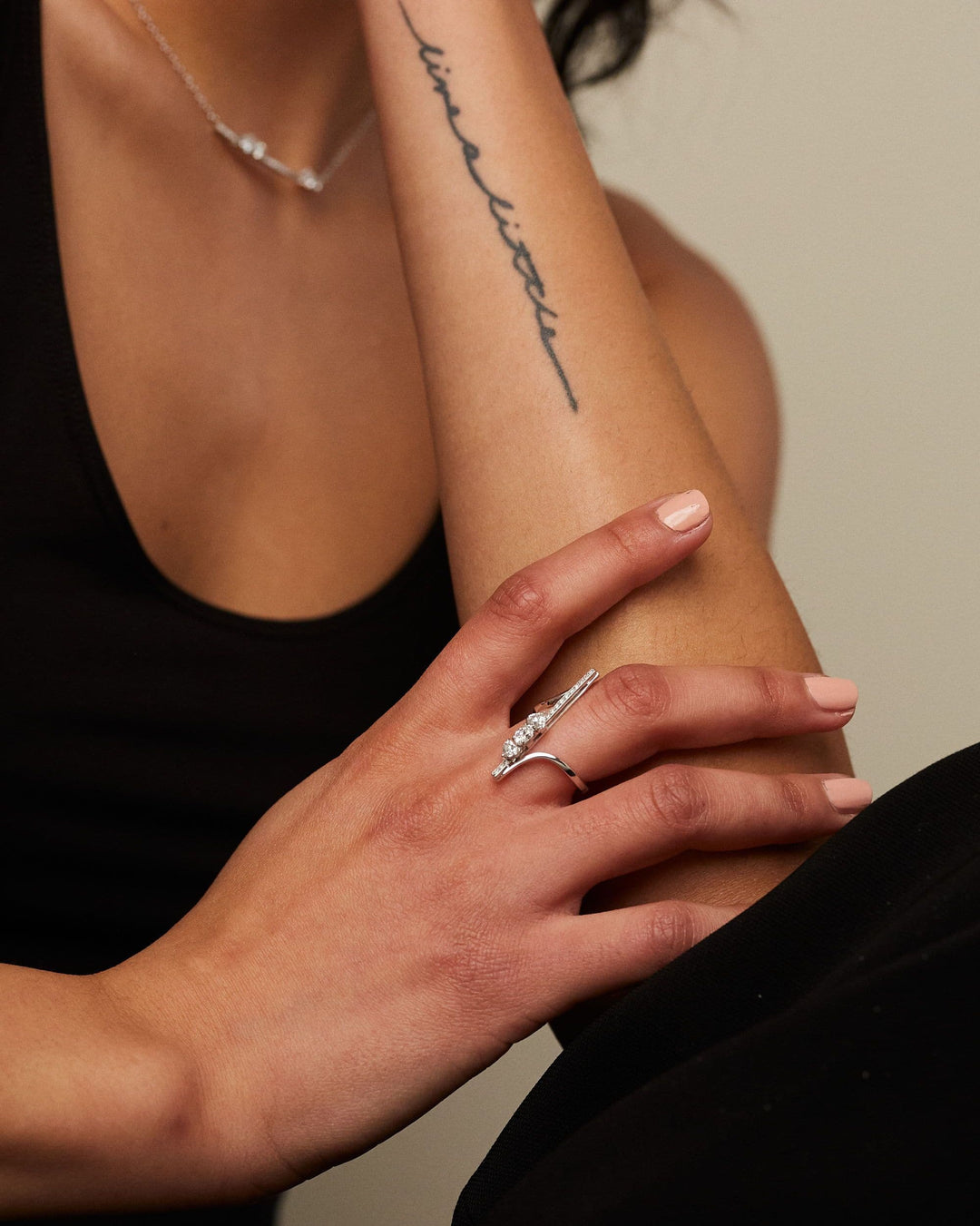 Star \u0026 Barbed Wire Tattoo | 📸 LOKTON 📸, image size:1080x1351