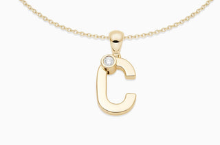 Joujou C Necklace in 18kt yellow gold