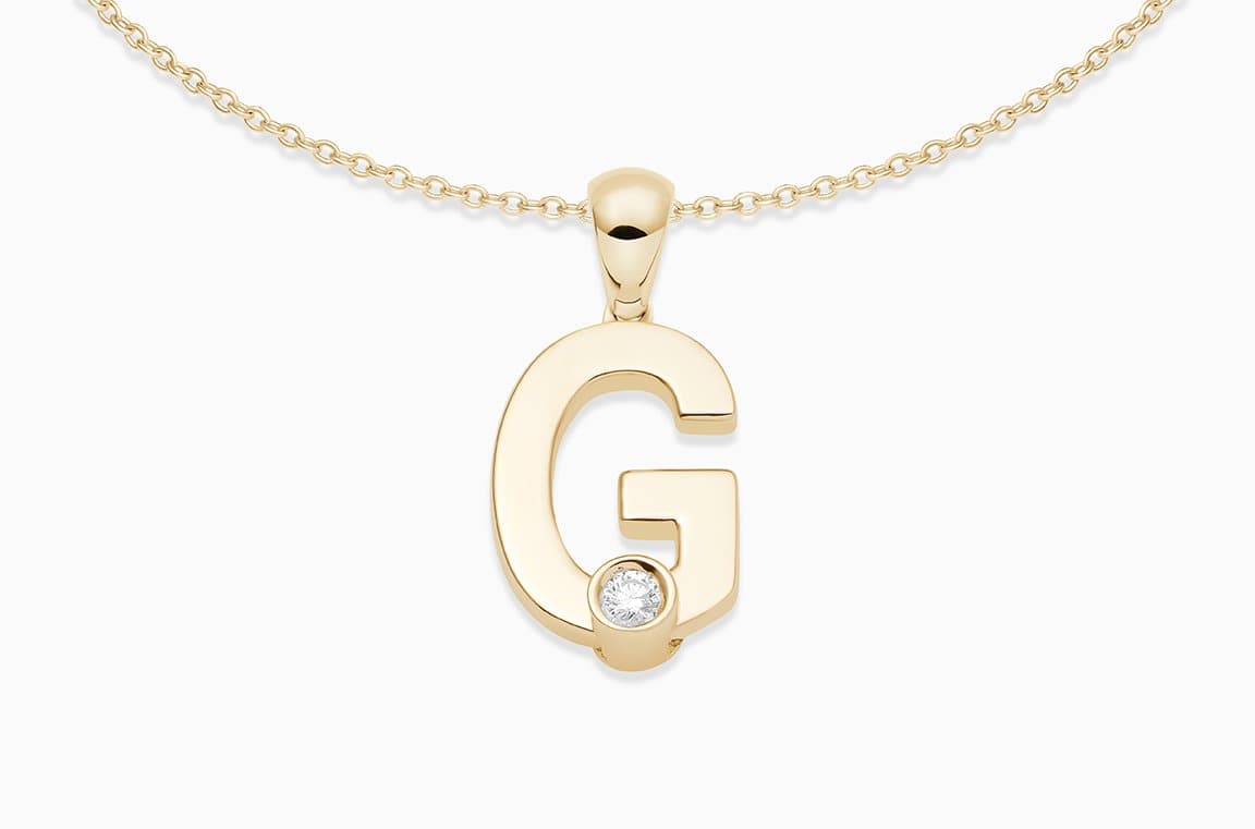 Joujou G Necklace in 18kt yellow gold