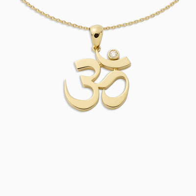 Joujou Om Necklace in 18kt yellow gold. 