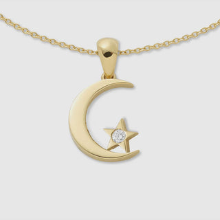 Movement on Joujou Crescent & Star Necklace in 18kt yellow gold